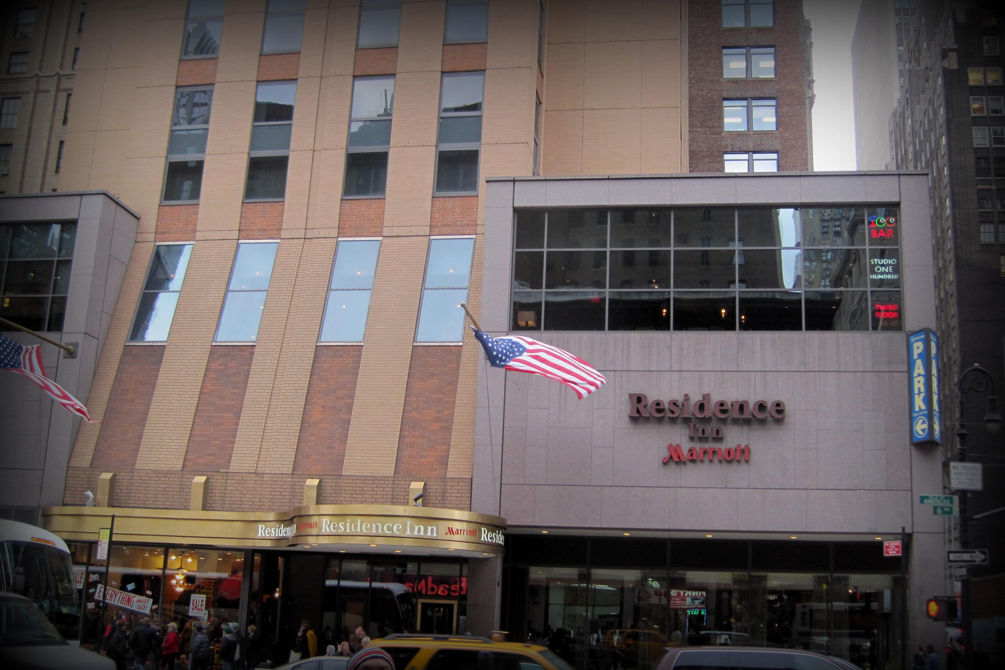 Residence Inn By Marriott New York Manhattan/Times Square Exteriör bild
